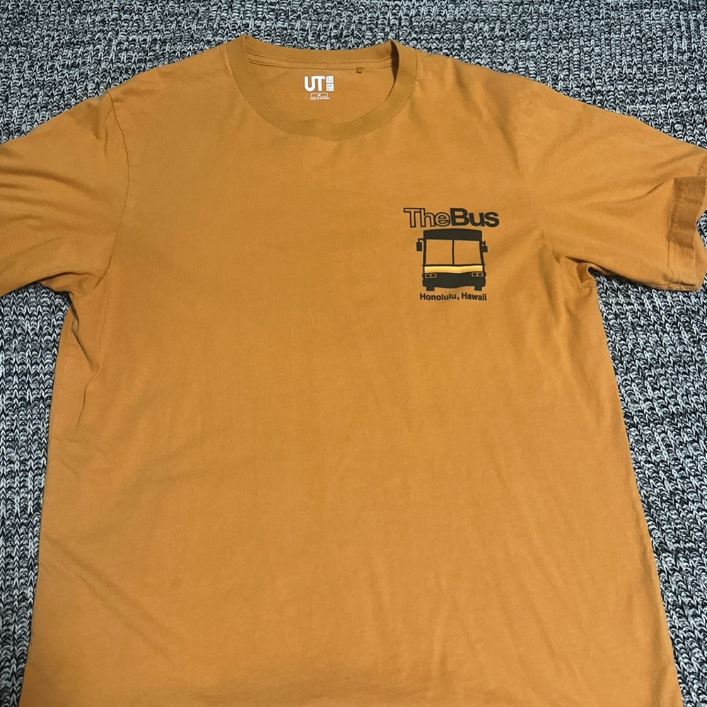 Hawaii Graphic T-Shirt